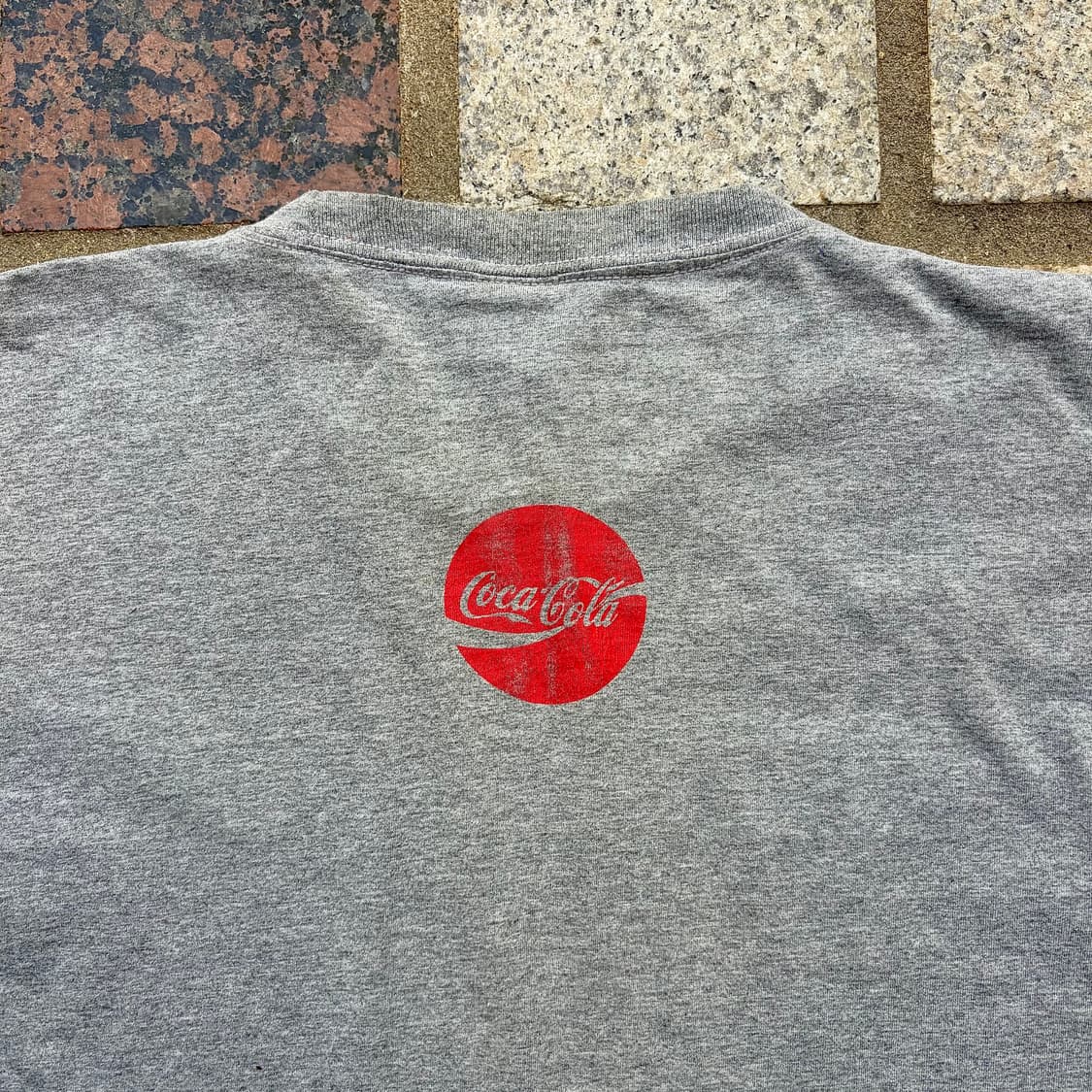 00s 코카콜라 오피셜 프린팅 티셔츠 (L) 상품이미지4