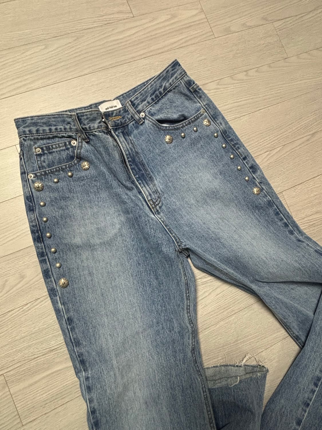 Small stupid tunes  Stud bootcut denim  상품이미지5