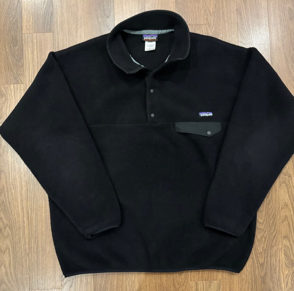 파타고니아 헤비웨이트 신칠라 블랙 XL 사이즈 상품이미지3