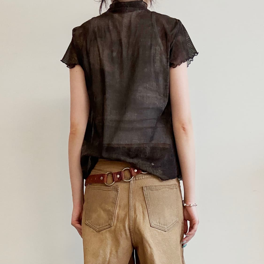 Sheer Appliqué Mock Neck Mesh Top 상품이미지3