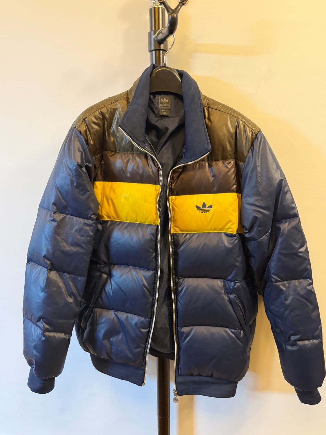 아디다스 올드스쿨 덕다운 패딩 상품이미지3