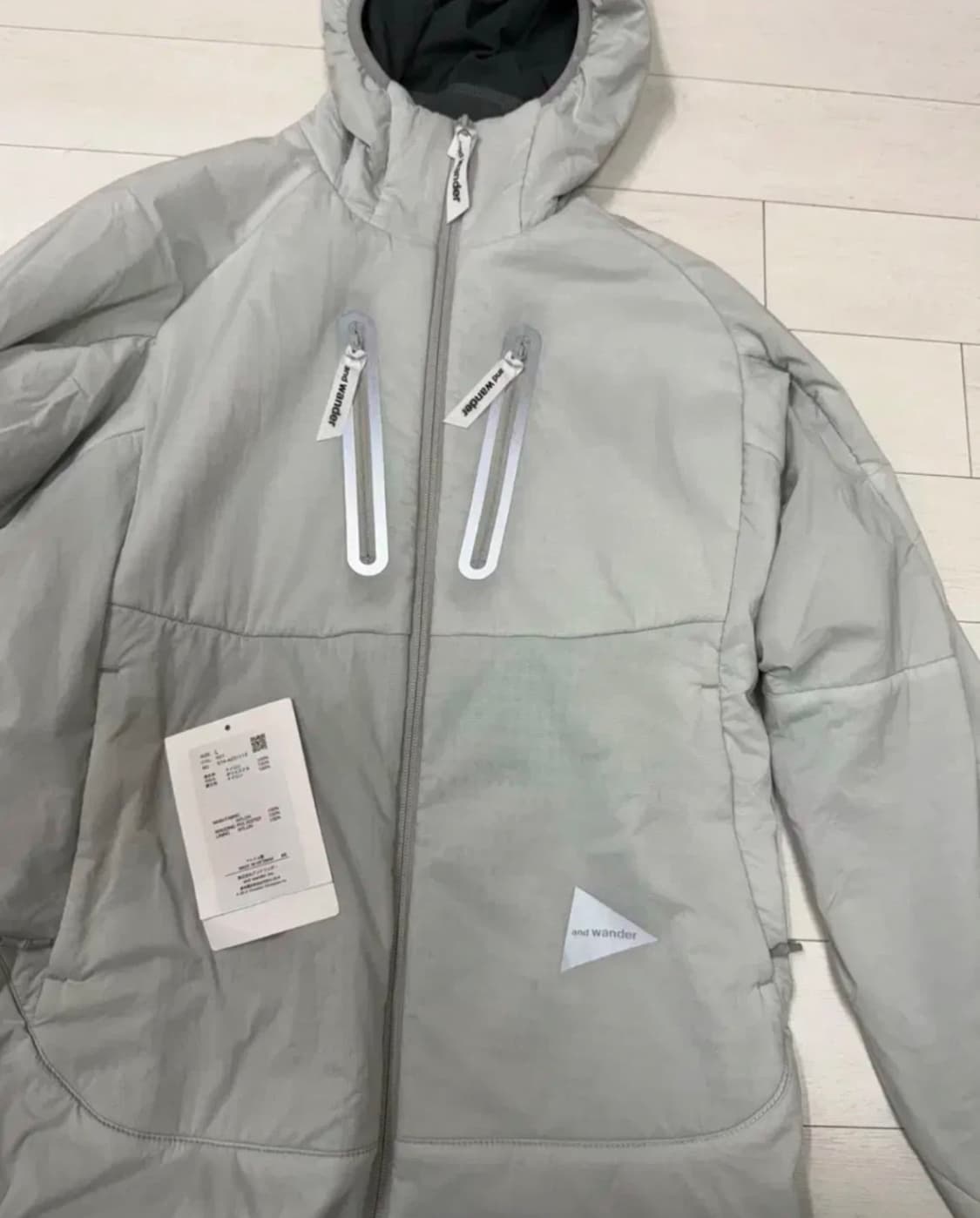 앤드원더 퍼텍스 알파 에어 후디 라이트 그레이 상품이미지10