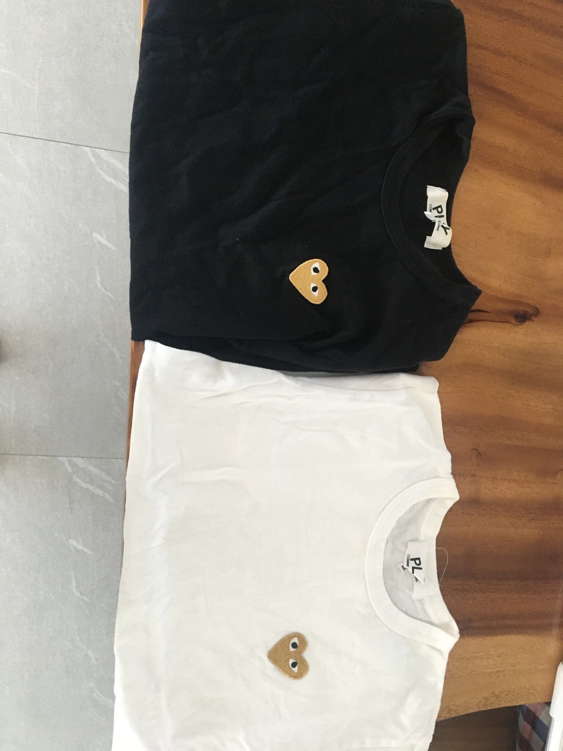 꼼데가르송 흰색 엠 검정 라지 상품이미지1