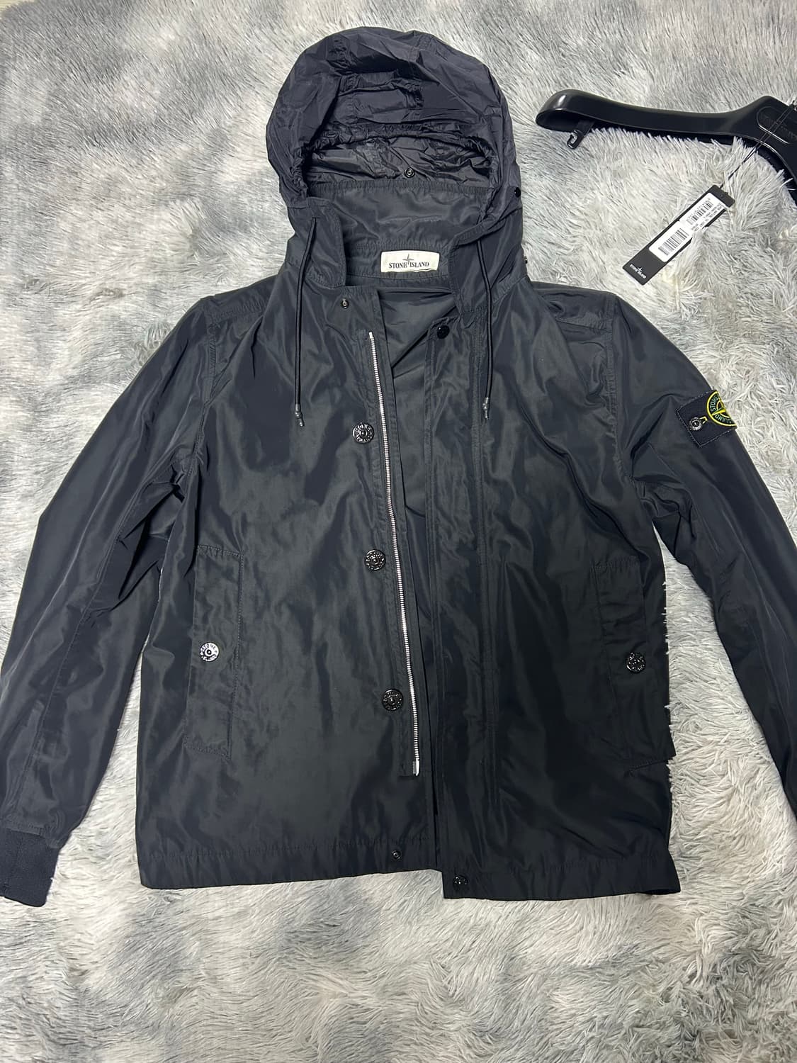 스톤 아일랜드 마이크로랩스 나일론 바람막이 M 블랙 상품이미지1
