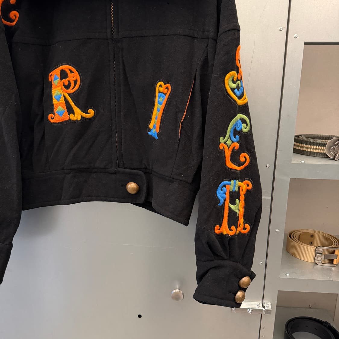 크리스카 캐시미어 퍼 봄버 자켓 상품이미지2