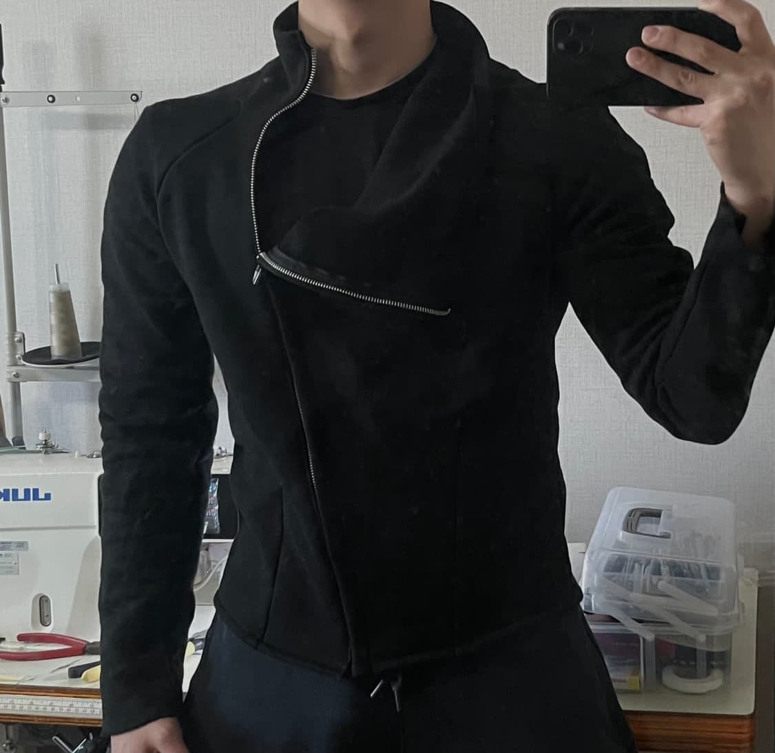 bias 사선 지퍼 집업 스웻 자켓 초판 상품이미지2