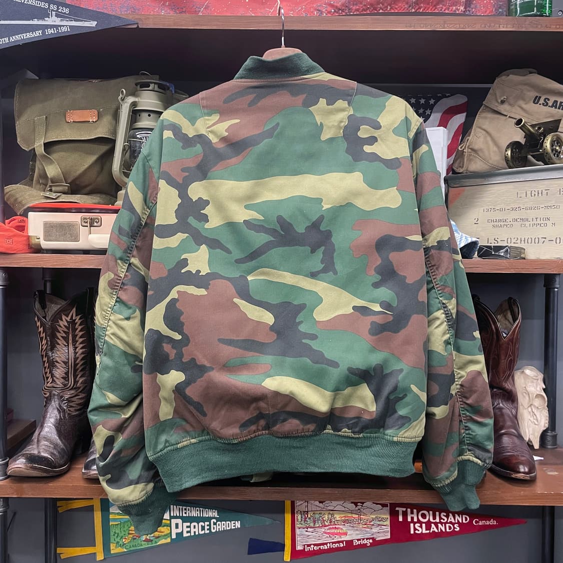 80s M81 우드랜드 카모 패턴 리버시블 MA-1 플라이트 컴뱃 자켓 상품이미지2