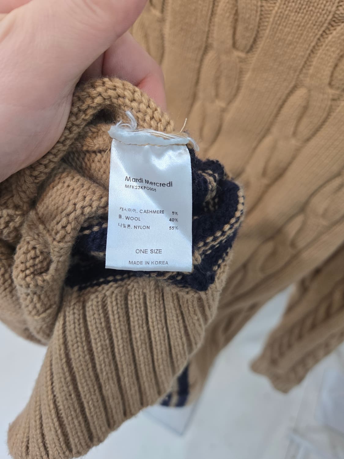 Mardi mercredi 브이넥 오버핏 니트 상품이미지4