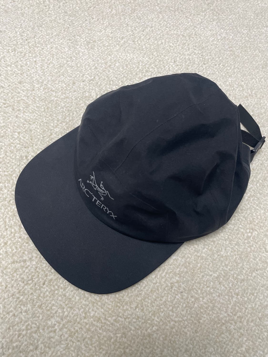 아크테릭스 노반 브림 햇 블랙 상품이미지2