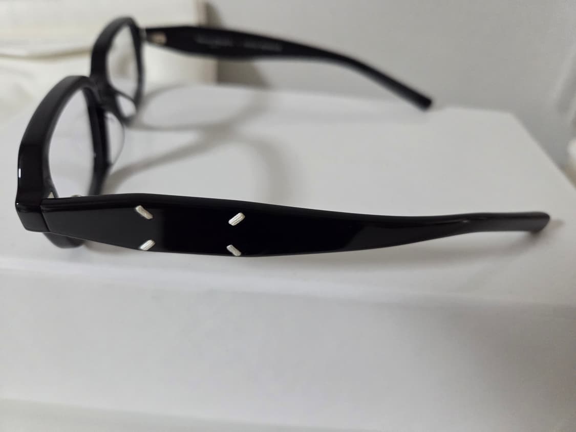 젠틀몬스터 × 메종마르지엘라 MM21001 판매합니다. 상품이미지4