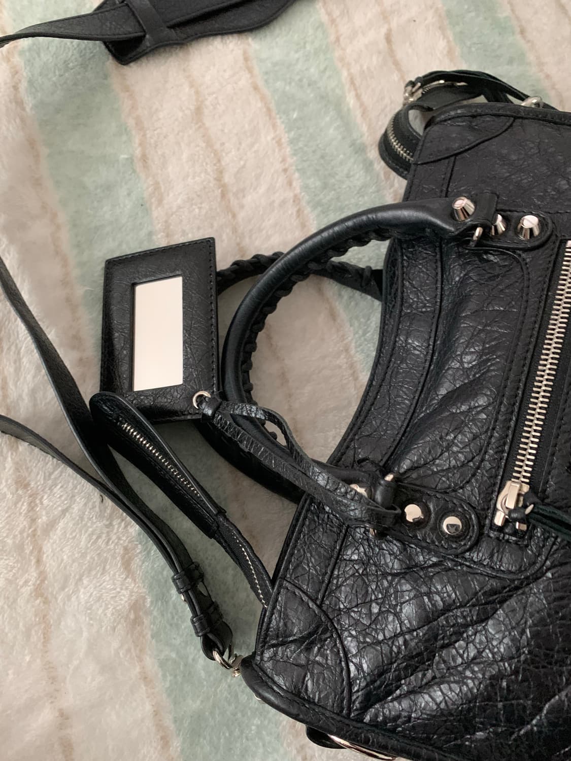 발렌시아가 시티백 모터백 스몰 블랙 정품 상품이미지6