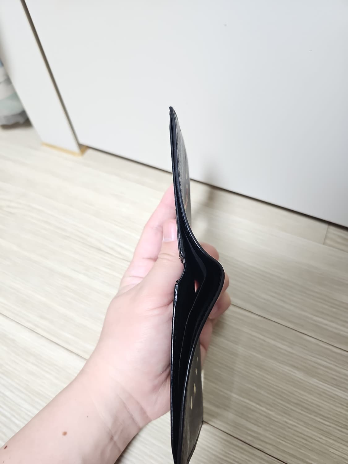 구찌 정품 킹스네이크 반지갑 팝니다 상품이미지6