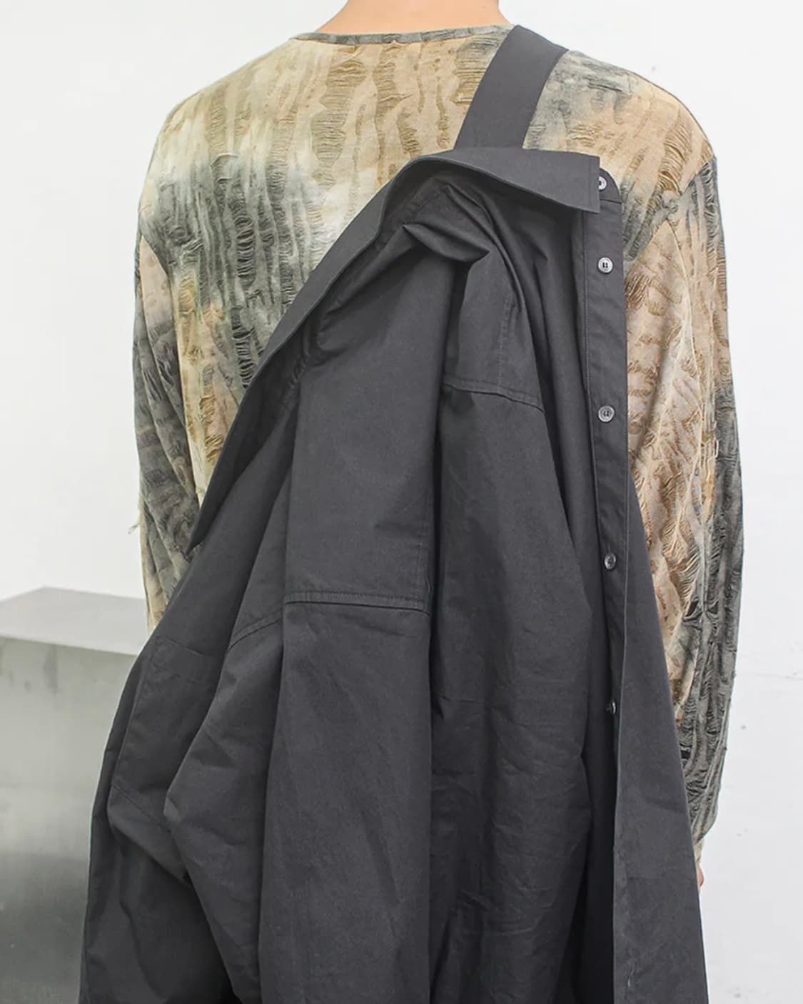 [새상품] 데이콜미 25fw 셔츠 상품이미지4