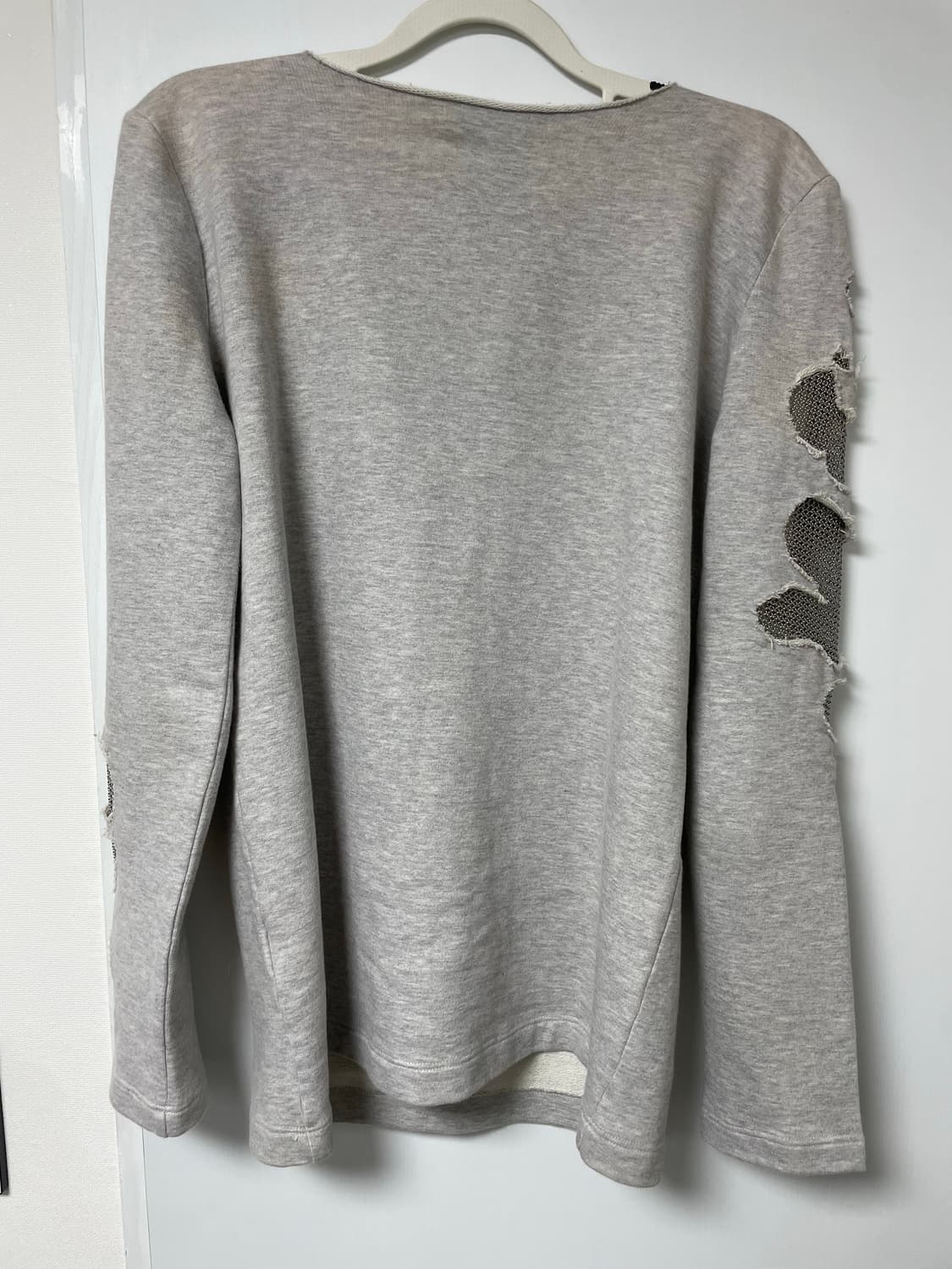 발망 10ss 체인 탑 롱슬리브 상품이미지2