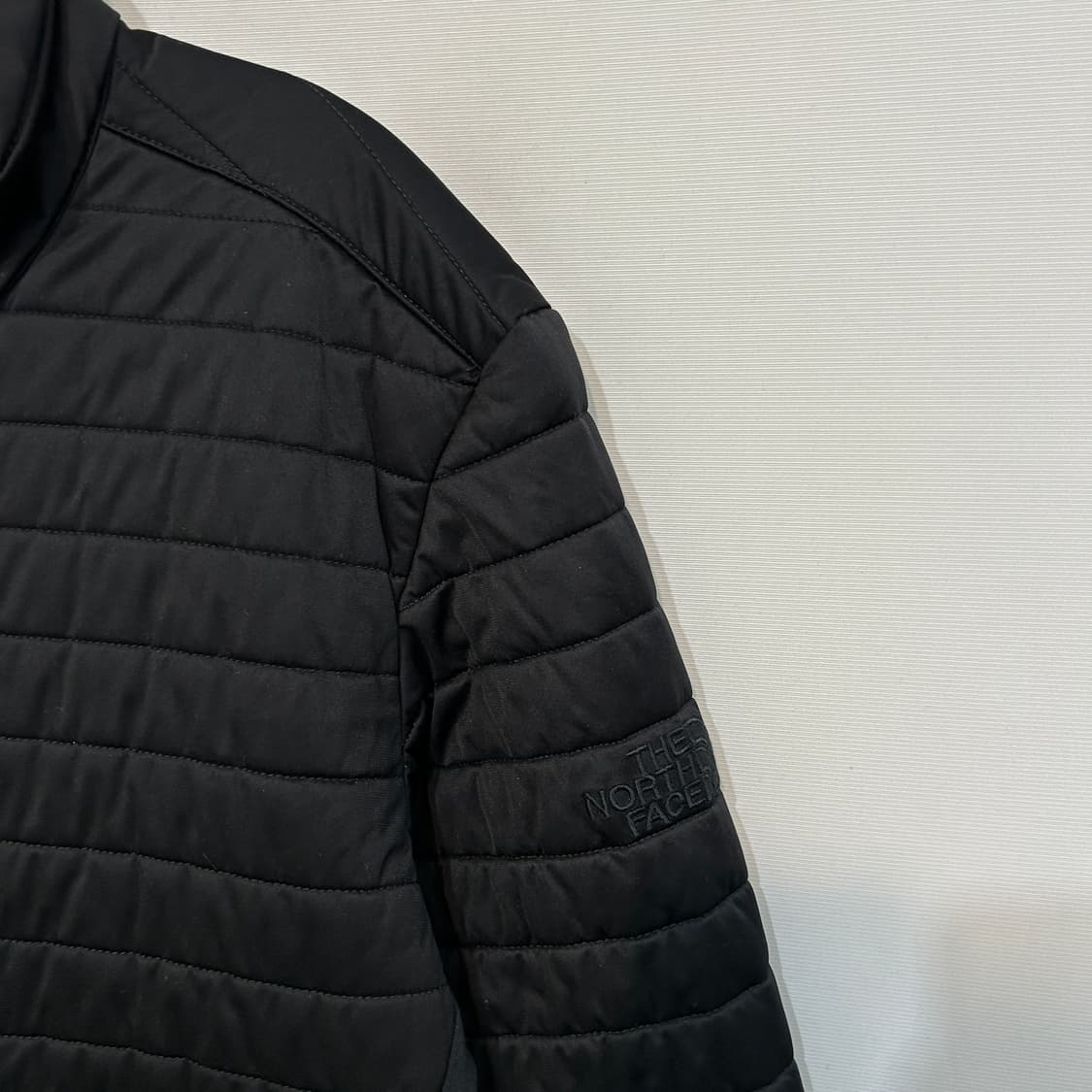 노스페이스 남성 경량 패딩 100 상품이미지2