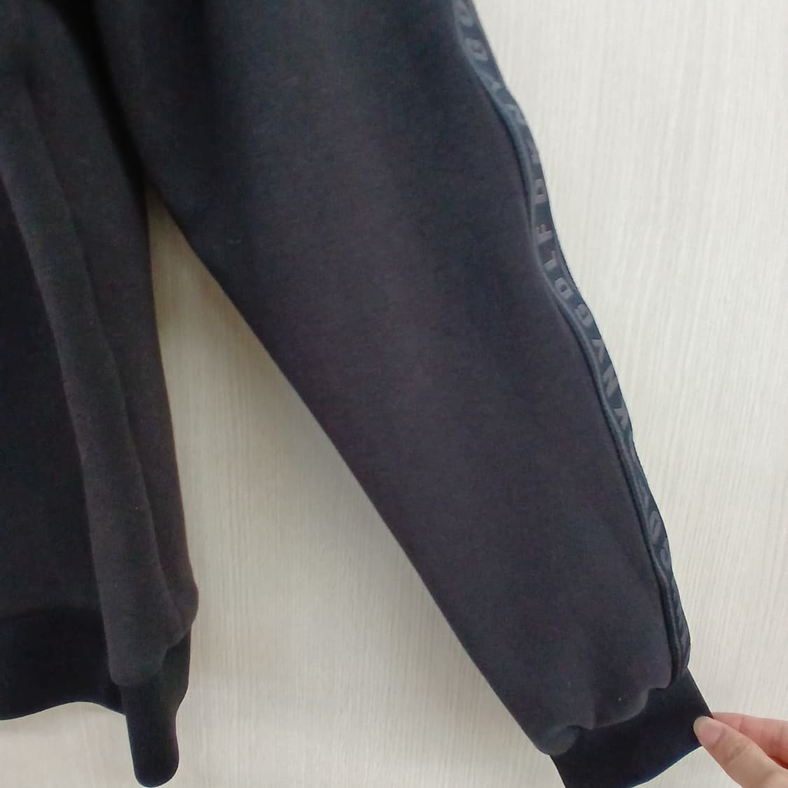 DKNY 블랙 집업 자켓 상품이미지4