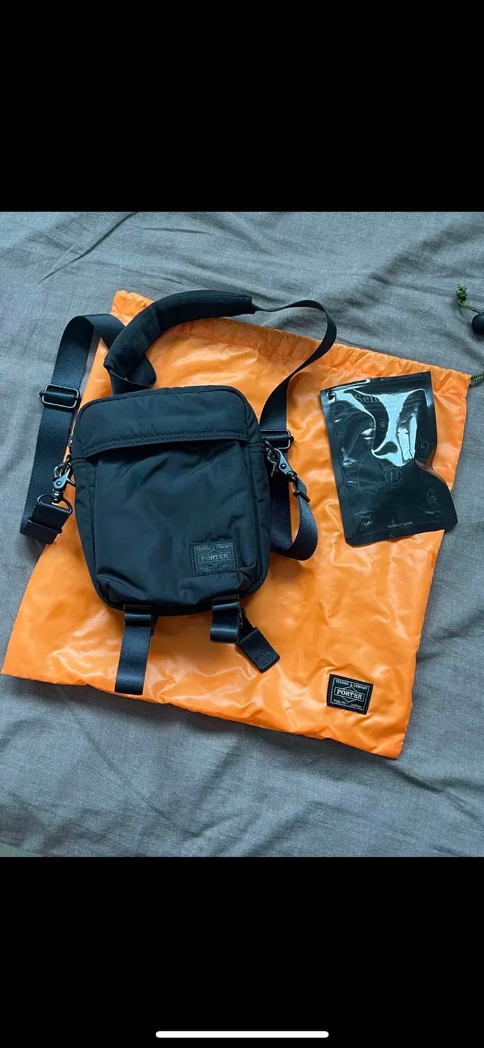 포터 센시즈 버티컬 숄더백 블랙 상품이미지1