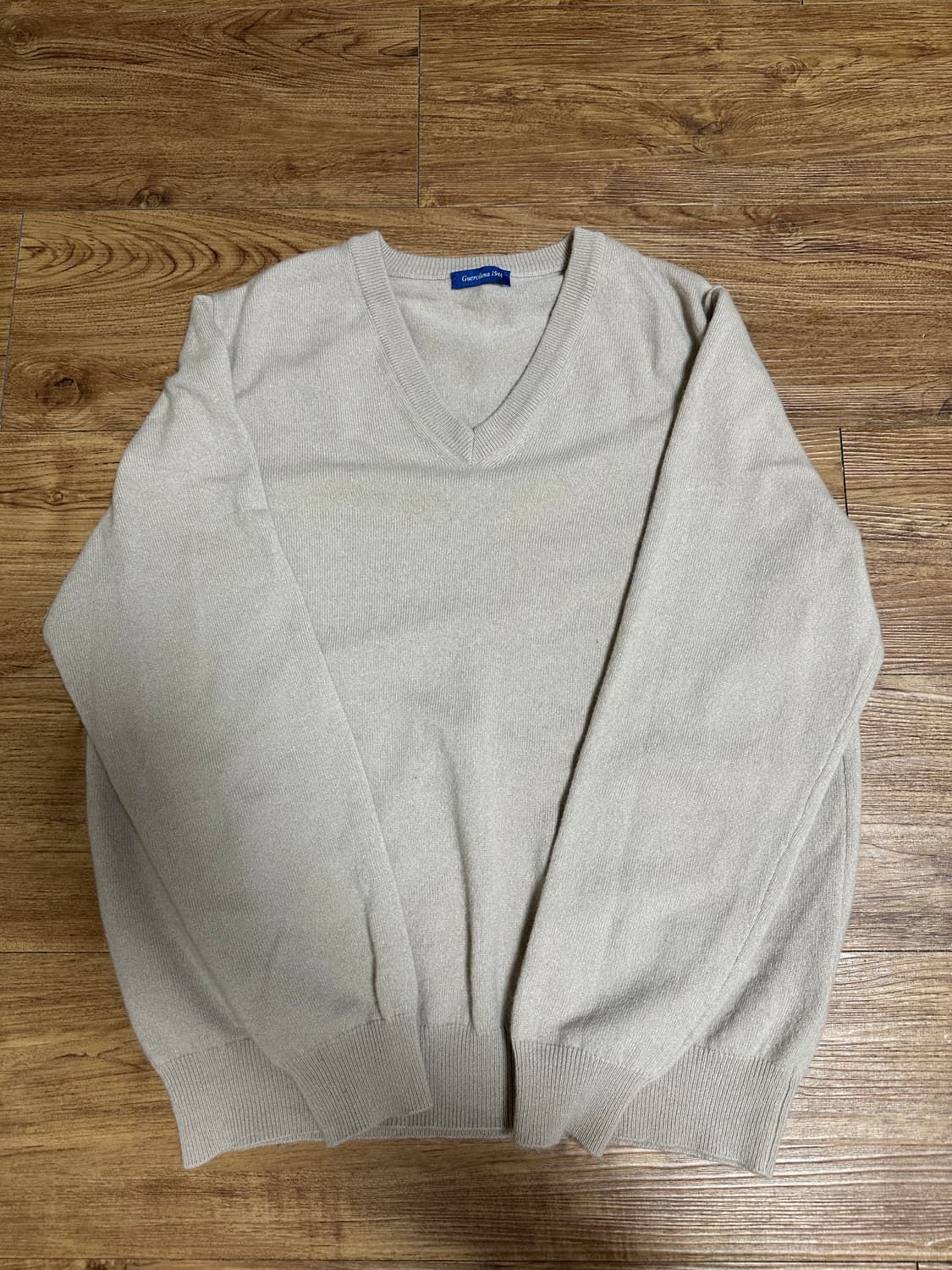 게르칠레나 1944 브이넥니트(50) 상품이미지2