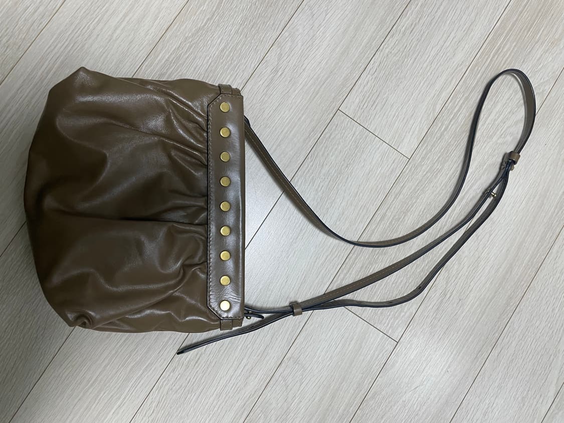 이자벨마랑 크로스백 상품이미지3