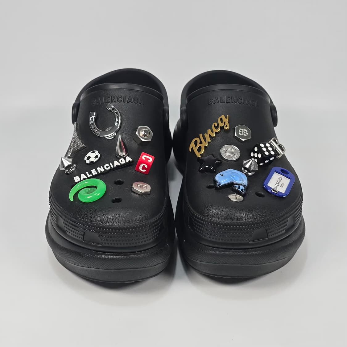 발렌시아가 데코레이티브 참 슬립온 크록스 샌들 ( 260 ) 상품이미지2