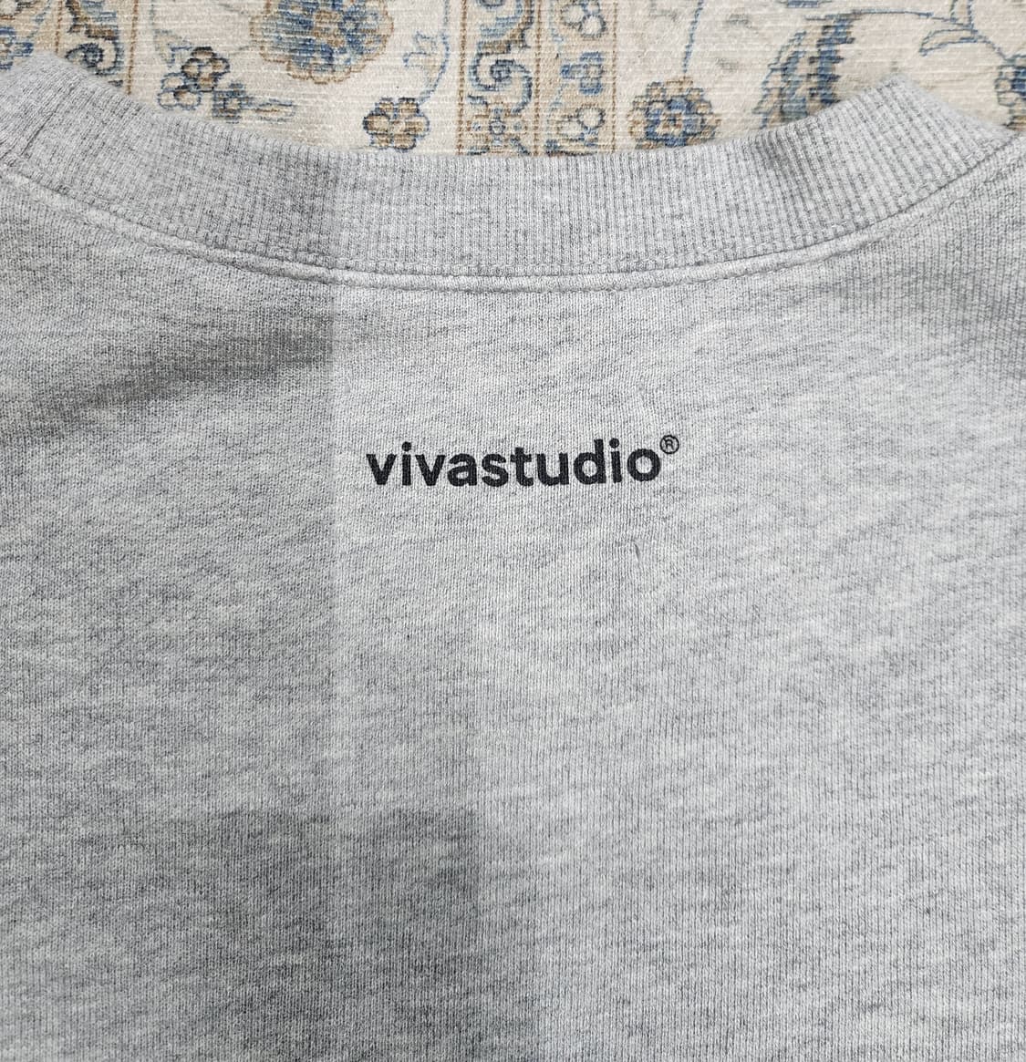 vivastudio 비바스튜디오 맨투맨 XL 상품이미지2