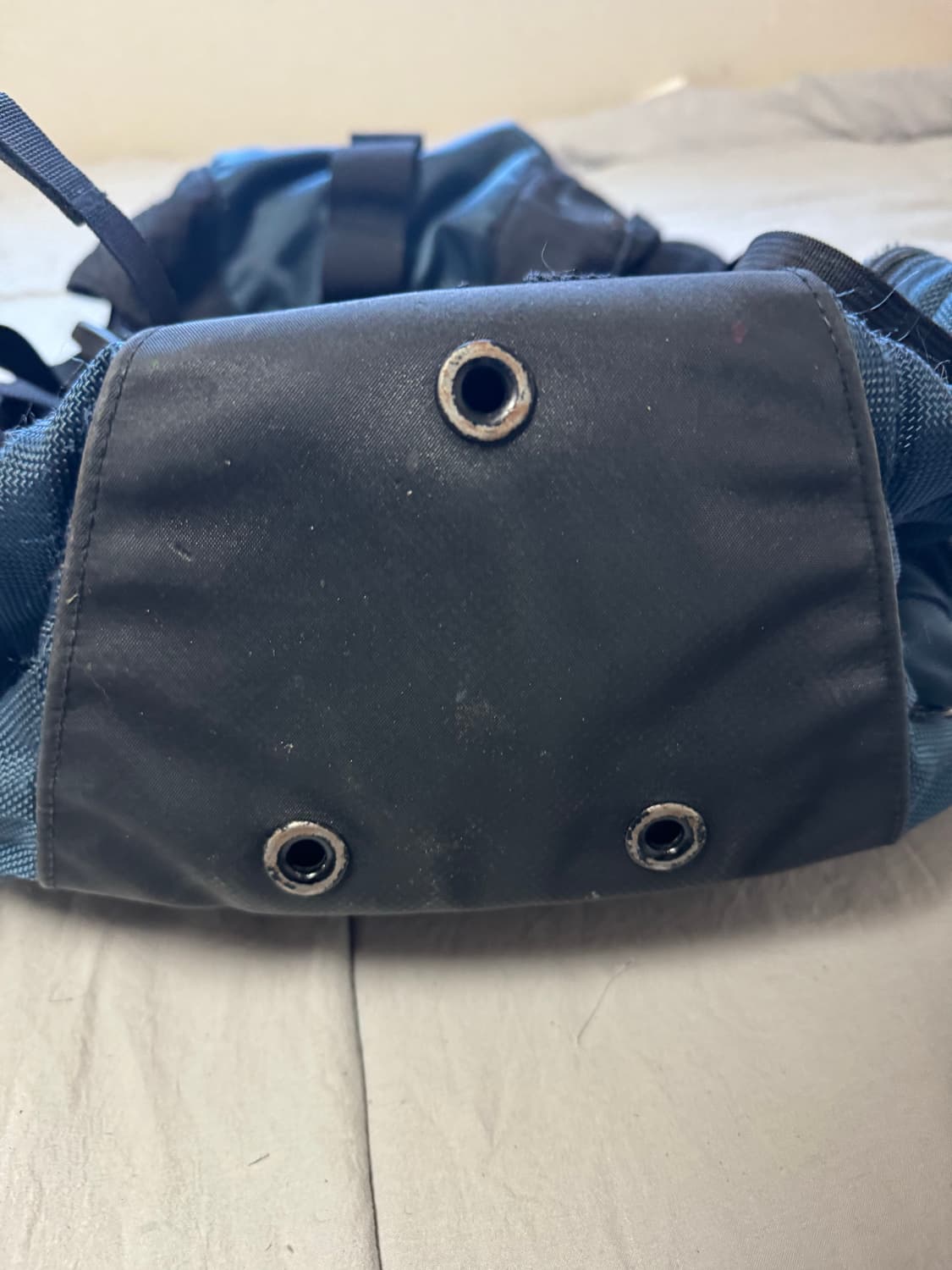 오클리 아이콘 1.0 백팩 네이비 상품이미지2