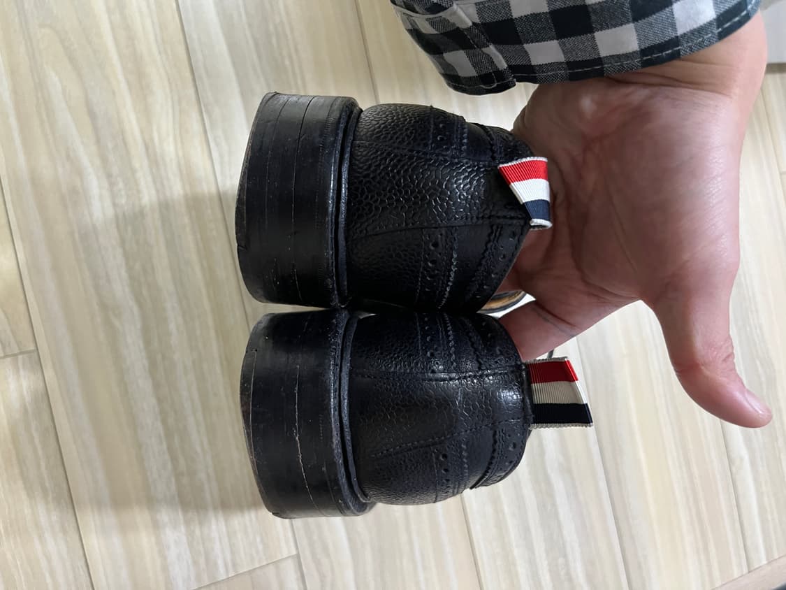 톰브라운 윙팁 상품이미지3