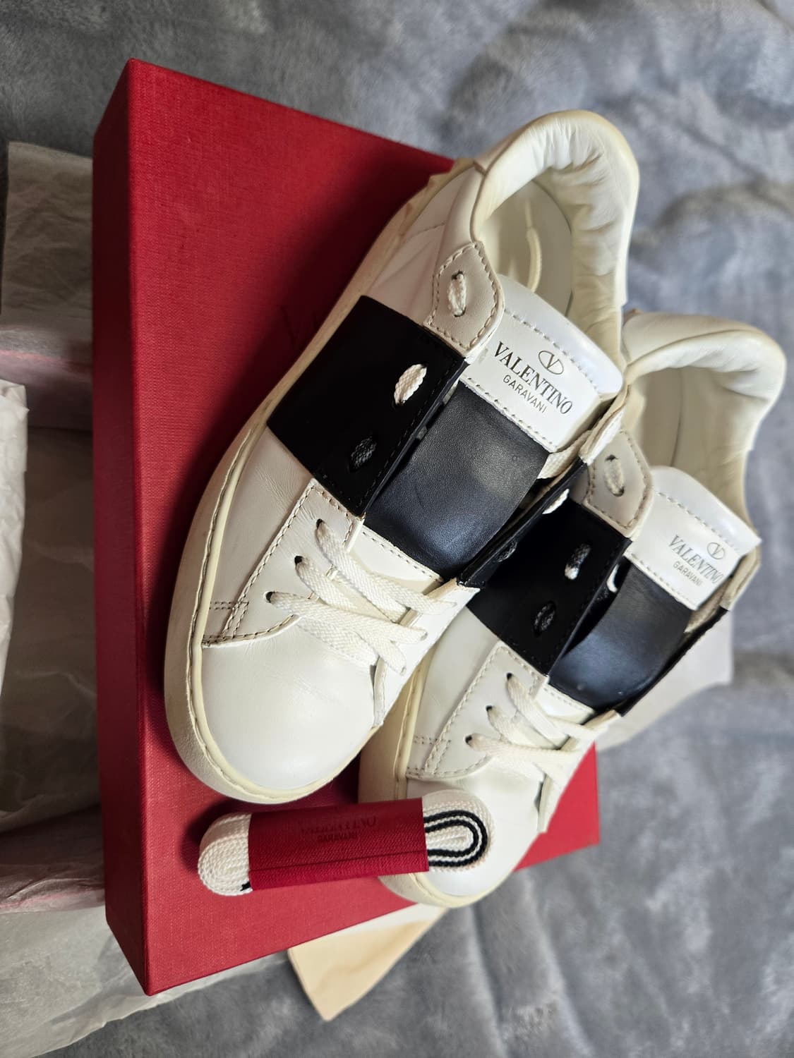 [정품/풀구성] 발렌티노 가라바니 오픈 스니커즈 (사이즈 36) 상품이미지8