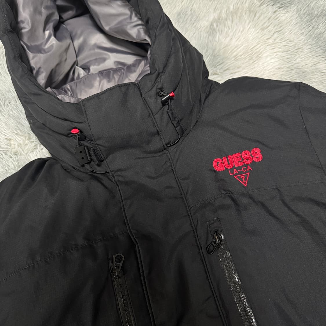 게스 다운 패딩XL사이즈 상품이미지2