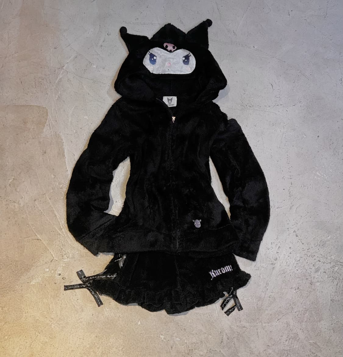 쿠로미 후리스 셋업 상품이미지1