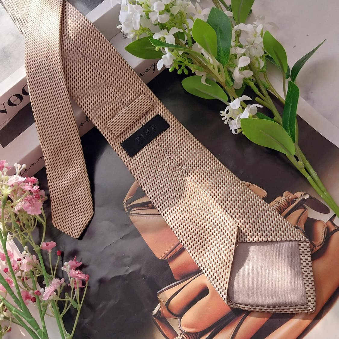 타임 실크 베이지 자카드 솔리드 넥타이 8.2cm A등급 K1731
 상품이미지5