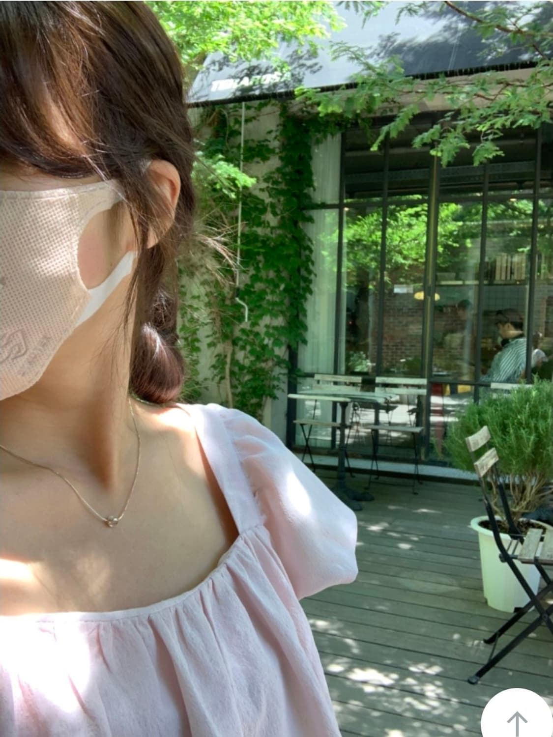 [새상품] 오브던 스퀘어넥 반팔 블라우스 상품이미지3