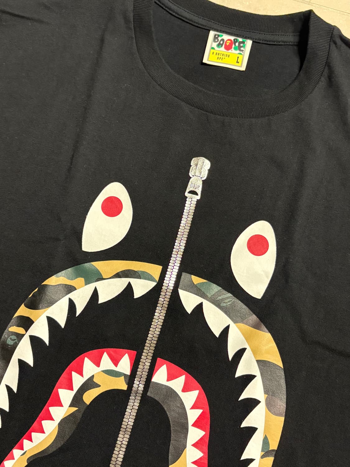 베이프 샤크 반팔 상품이미지2