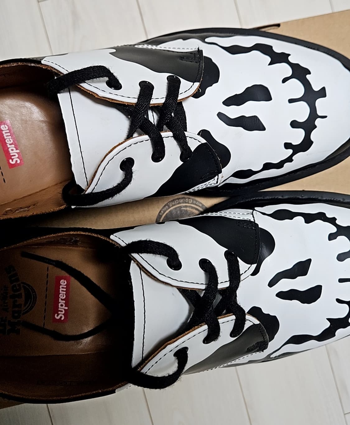 닥터마틴 x 슈프림 1461 3-Eye Shoe Black 280 상품이미지3