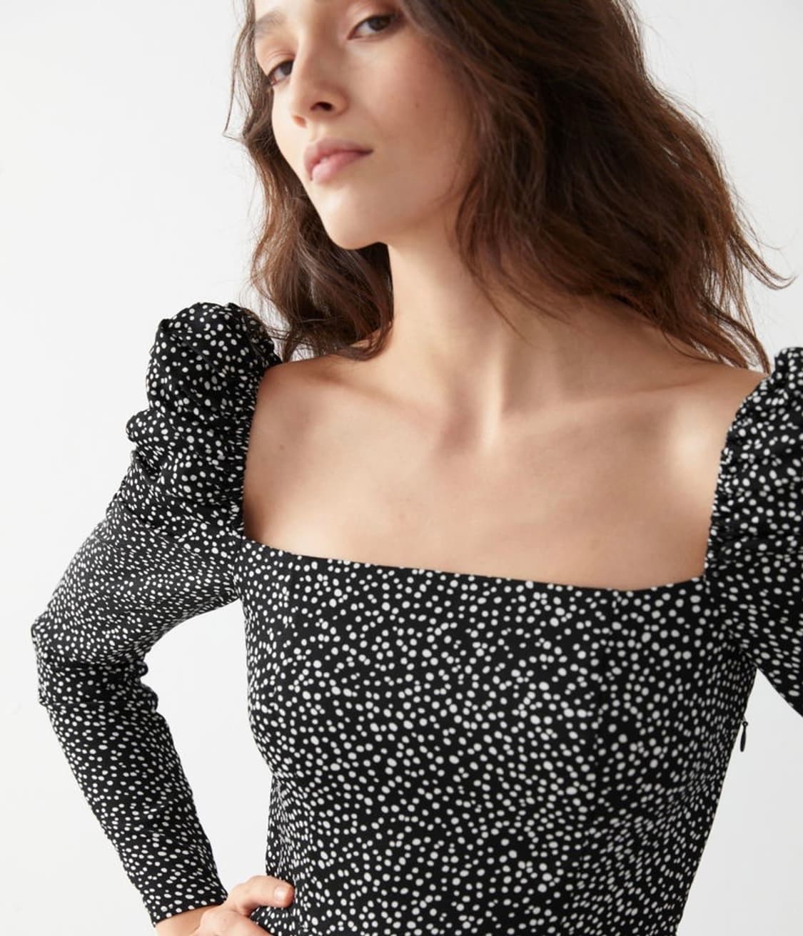 앤아더스토리즈 폴카 도트 블라우스 38 상품이미지5