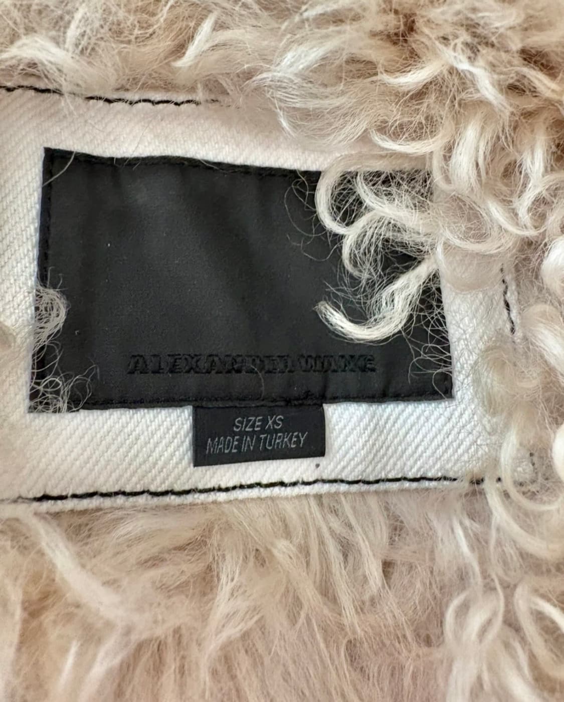 알렉산더왕 리얼 양털 자켓 상품이미지4