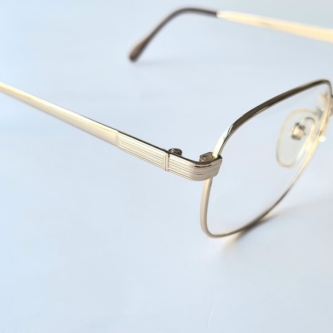 데드스탁 골드 스퀘어 긱시크 안경테 754 상품이미지7