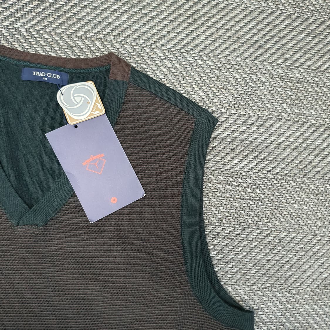 미착용 트래드클럽 니트 조끼 남자105~110 상품이미지3