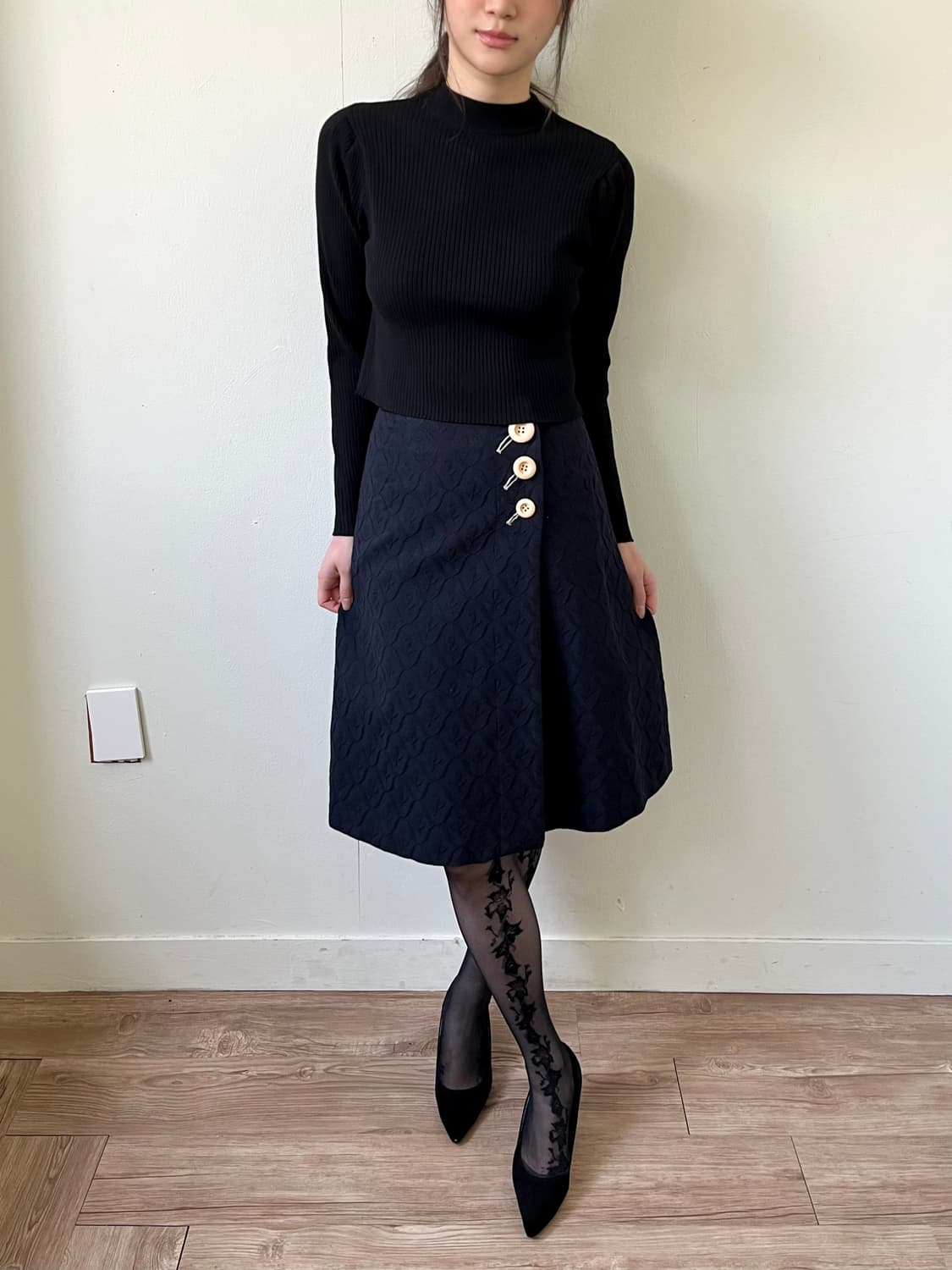 BRUNETTE 실루엣 플라워 랩 스커트 상품이미지7