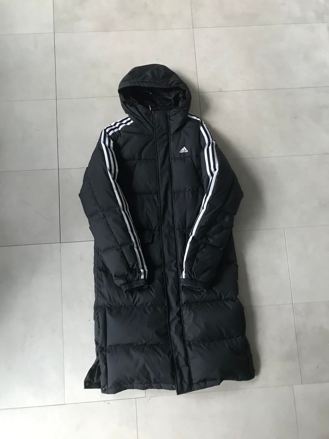 아디다스 검흰 롱패딩 상품이미지6