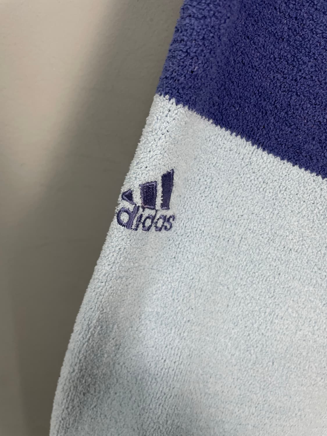 아디다스 블루 배색 니트 H1665 상품이미지4