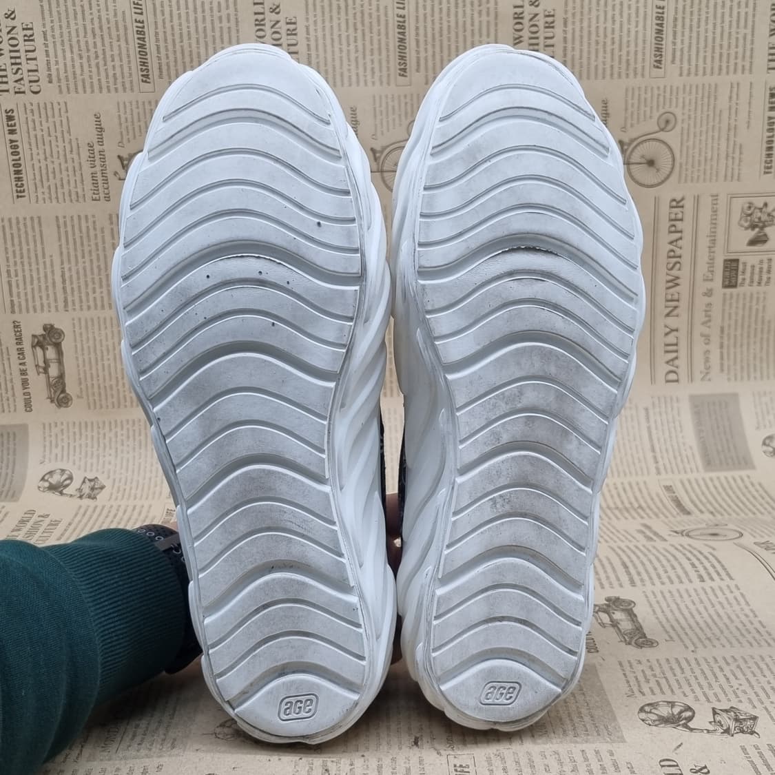 에이지 스누피 남성스니커즈270 상품이미지3