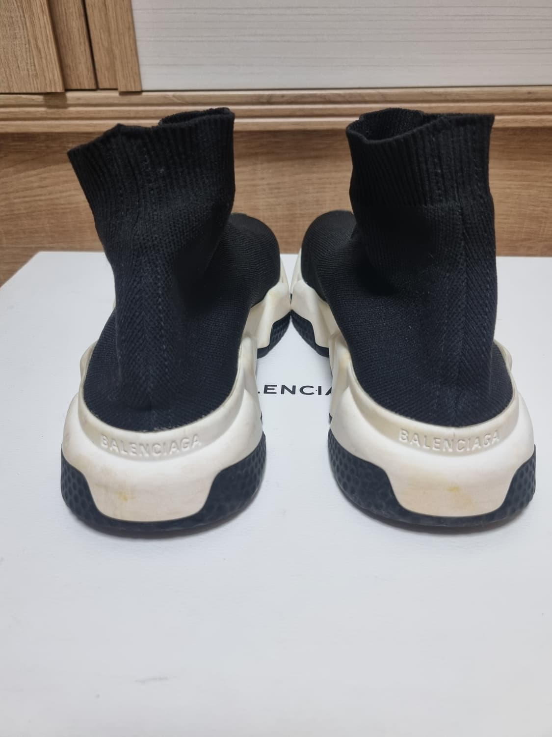 발렌시아가 스피드러너 240사이즈 상품이미지4