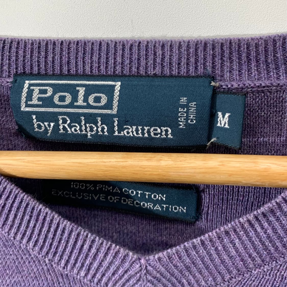 폴로 연보라 브이넥   상품이미지3