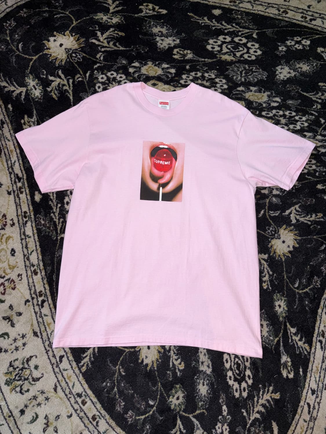 Supreme Lolipop Tee 슈프림 롤리팝 티셔츠 라이트핑크 상품이미지1