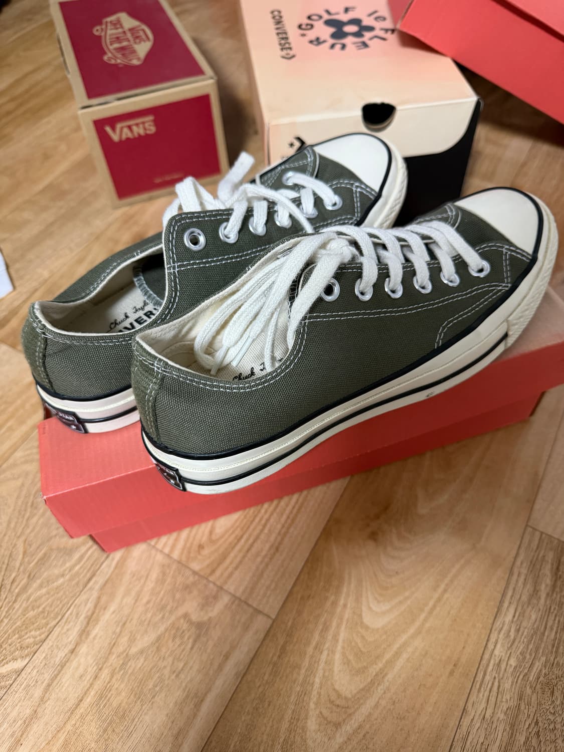 컨버스 척테일러 로우 카키 상품이미지3