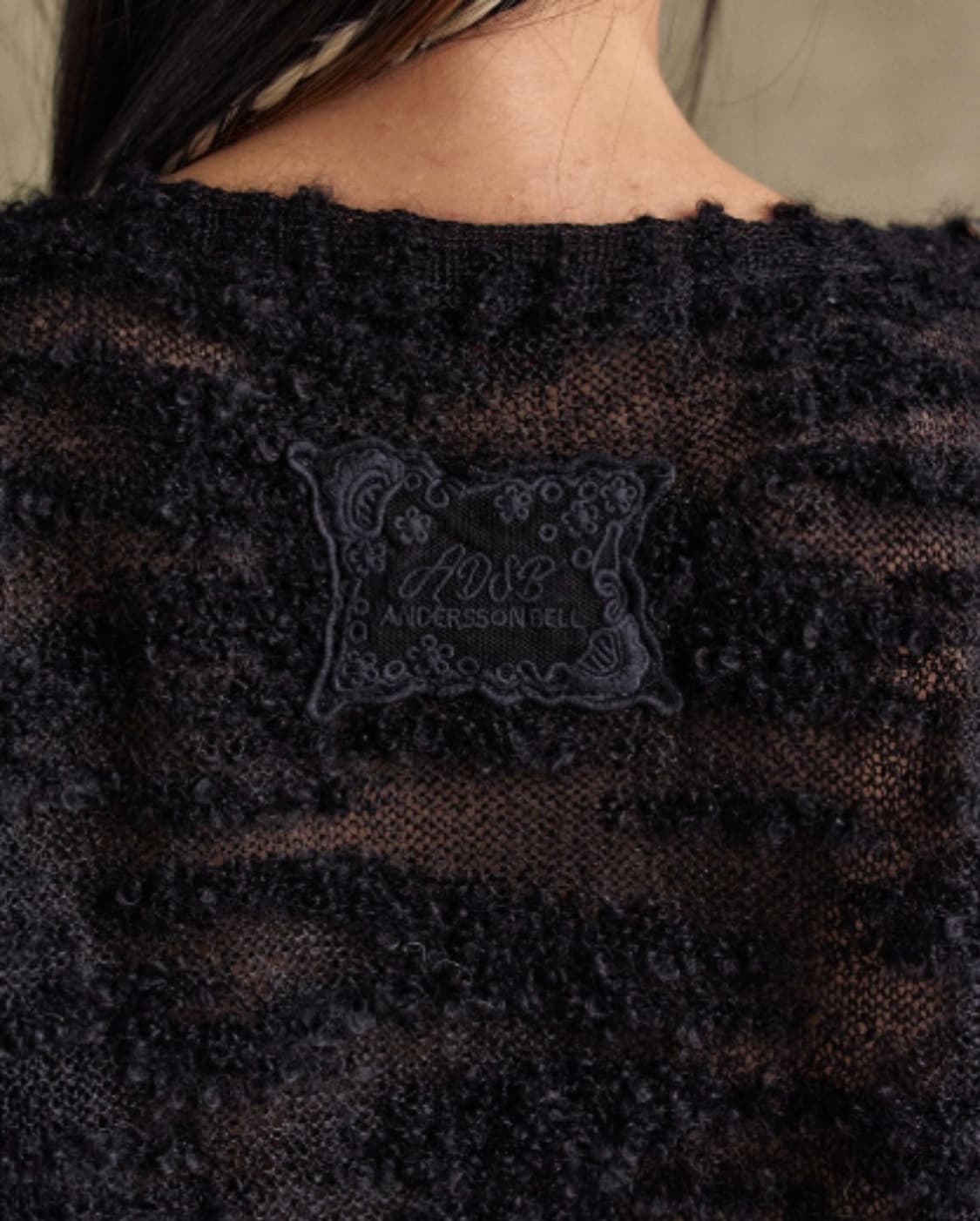 앤더슨벨 피피 버튼 풀오버 니트 xs 블랙 상품이미지2