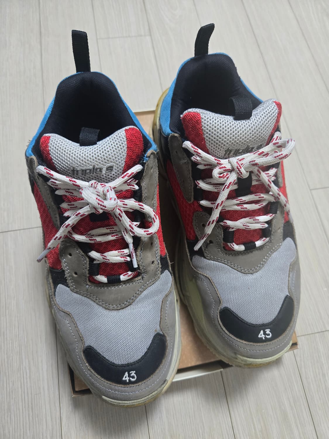 발렌시아가 트리플S 멀티 43사이즈 상품이미지1