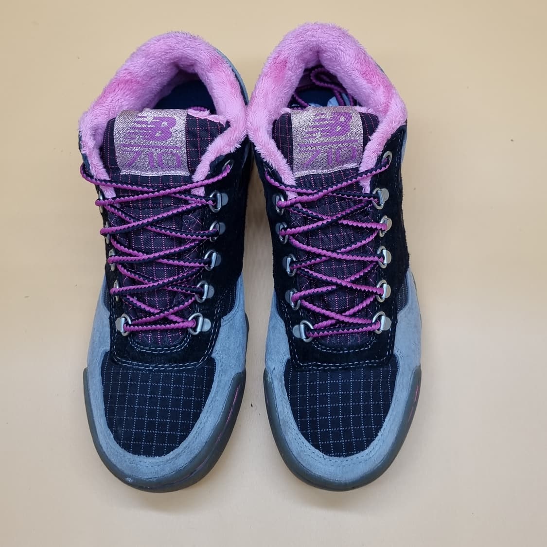 뉴발란스 710 안감털 여성부츠 230 상품이미지2