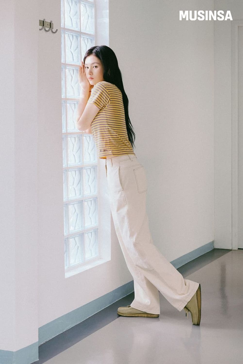 디스커스애슬레틱 우먼즈 커브드 치노 팬츠 아이보리 상품이미지2